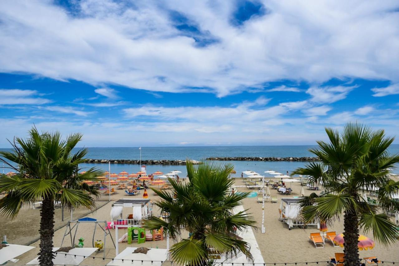 Baldinini Hotel Rimini Ngoại thất bức ảnh